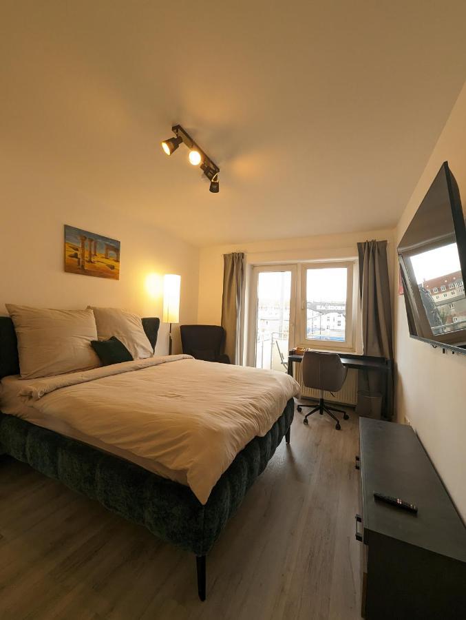 Gemuetliche Zimmer Im Herzen Der Stadt Em-Apartments Deutschland Bielefeld Esterno foto