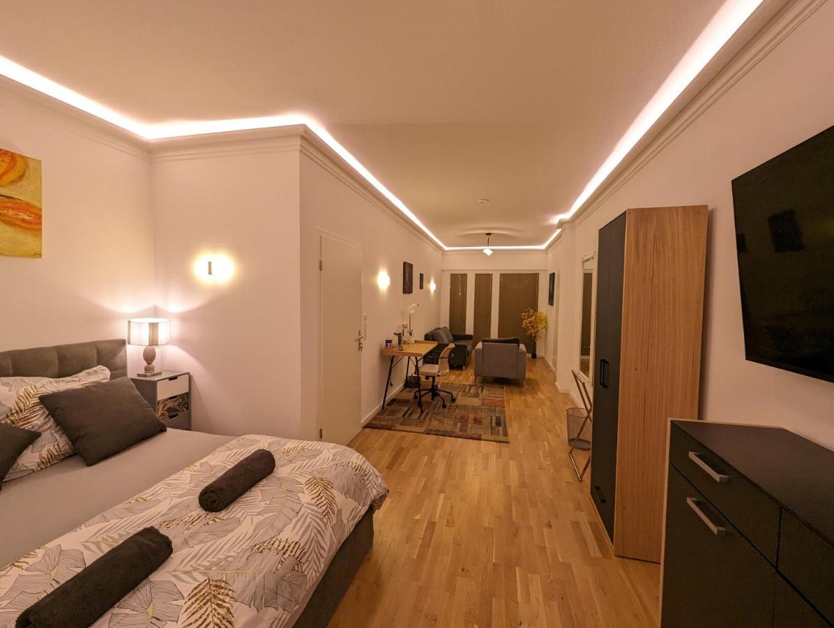 Gemuetliche Zimmer Im Herzen Der Stadt Em-Apartments Deutschland Bielefeld Esterno foto