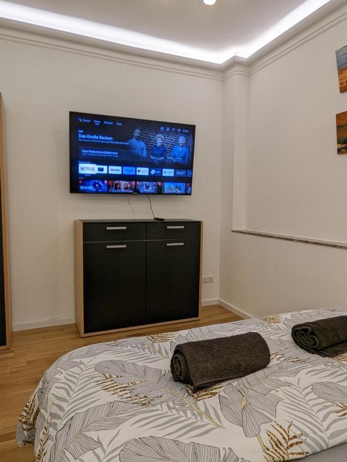 Gemuetliche Zimmer Im Herzen Der Stadt Em-Apartments Deutschland Bielefeld Esterno foto