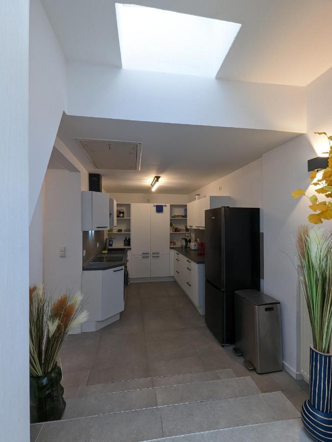 Gemuetliche Zimmer Im Herzen Der Stadt Em-Apartments Deutschland Bielefeld Esterno foto
